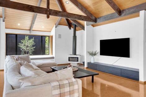 Photo of property in 218 Thornton Road, Cambridge, 3434