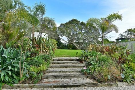 Photo of property in 9 Joydon Place, Stanmore Bay, Whangaparaoa, 0932