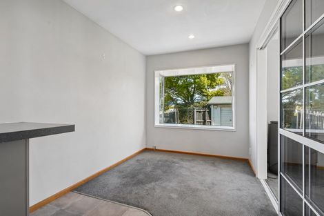 Photo of property in 1 Birdling Place, Halswell, Christchurch, 8025