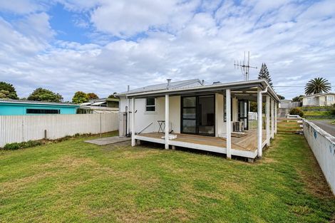 Photo of property in 24b Koromiko Street, Otaki Beach, Otaki, 5512