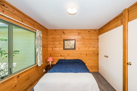 Photo of property in 9 Hurworth Grove, Waikanae, 5036