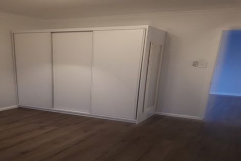 Photo of property in 8 Kumar Place, The Gardens, Auckland, 2105