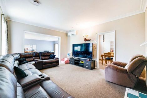 Photo of property in 24 Henwood Road, Mangere East, Auckland, 2024