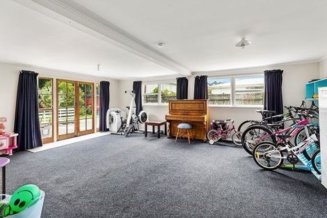Photo of property in 57 Larsen Crescent, Tawa, Wellington, 5028