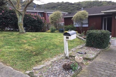 Photo of property in 13 Shackle Lane, Whitby, Porirua, 5024