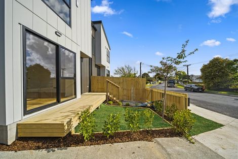 Photo of property in 52 Greenmeadows Avenue, Manurewa East, Auckland, 2102