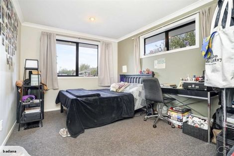 Photo of property in 215a Fox Street, Hamilton East, Hamilton, 3216