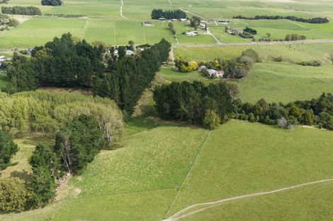 Photo of property in 815 Reid Line East, Bunnythorpe, Palmerston North, 4481