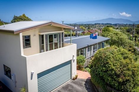 Photo of property in 87 Winara Avenue, Waikanae, 5036