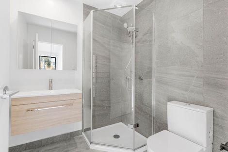 Photo of property in 1/56 Salisbury Road, Birkdale, Auckland, 0626