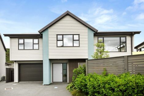 Photo of property in 6d Te Whiti Grove, Waterloo, Lower Hutt, 5011