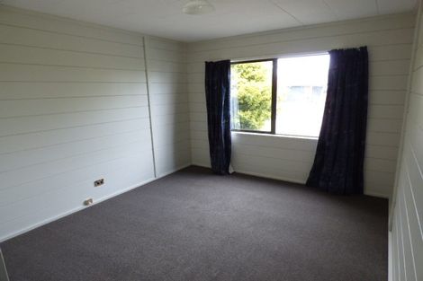 Photo of property in 2/17e Te Maru Place, Redwood, Christchurch, 8051