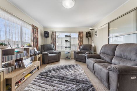 Photo of property in 14 Rugby Street, Levin, 5510