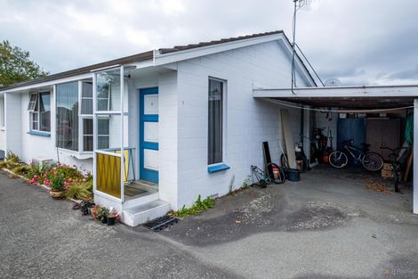 Photo of property in 2/90 Avenue Road, West End, Timaru, 7910