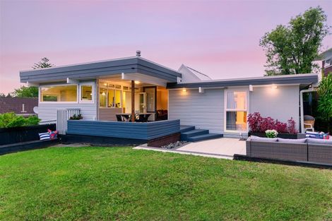 Photo of property in 43 Knightsbridge Drive, Forrest Hill, Auckland, 0620