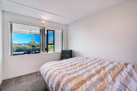 Photo of property in 7 Harper Street, Chatswood, Auckland, 0626