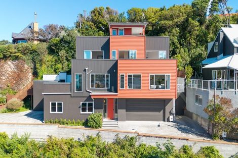 Photo of property in 88 Lohia Street, Khandallah, Wellington, 6035