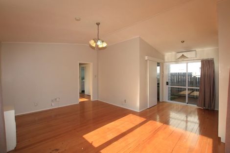 Photo of property in 36 Becroft Drive, Forrest Hill, Auckland, 0620