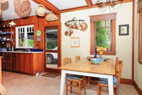 Photo of property in 15 Te Ra Crescent, Diamond Harbour, 8972