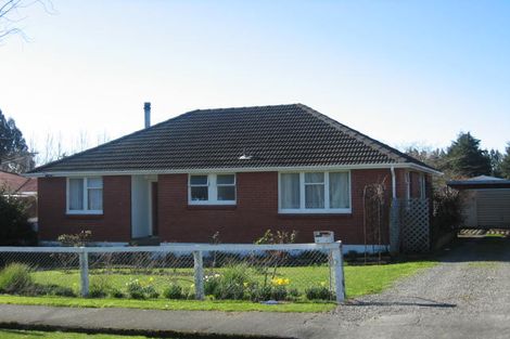 Photo of property in 44 Costley Street, Carterton, 5713