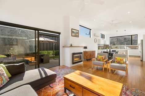 Photo of property in 39 Melmore Terrace, Cromwell, 9310