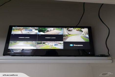 Photo of property in 25 Taupaki Road, Taupaki, Henderson, 0782