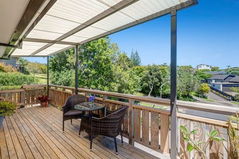 Photo of property in 28 Gilshennan Valley, Red Beach, 0932