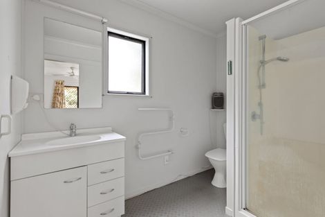 Photo of property in 4 Slade Street, Greerton, Tauranga, 3112