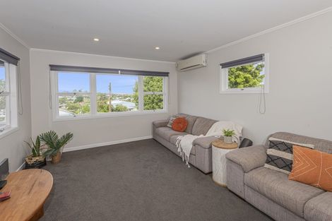 Photo of property in 24 Boswell Street, Te Kamo, Whangarei, 0112