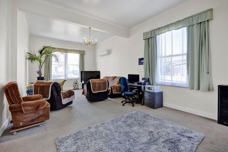 Photo of property in 57 Stanners Street, Eltham, 4322