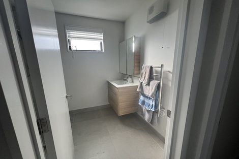 Photo of property in 2/404 Armagh Street, Linwood, Christchurch, 8011