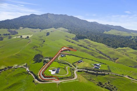 Photo of property in 712a Te Hutewai Road, Raglan, 3296