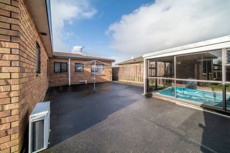 Photo of property in 12 Botanic View, Manurewa, Auckland, 2105