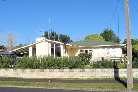 Photo of property in 22 Beverley Crescent, Hillcrest, Hamilton, 3216