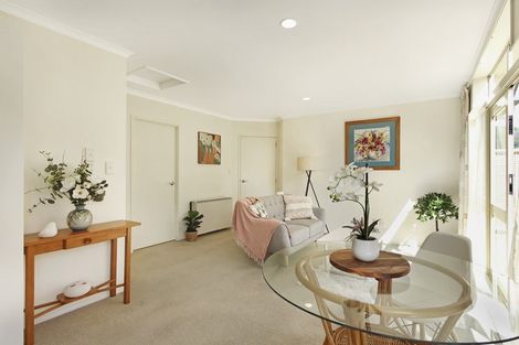 Photo of property in 3/66 Kawaha Point Road, Kawaha Point, Rotorua, 3010