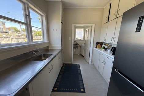 Photo of property in 192 Rathgar Road, Henderson, Auckland, 0610