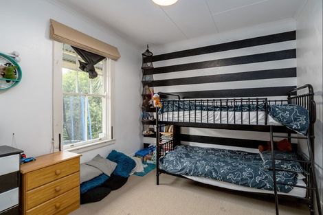 Photo of property in 12 Malcolm Street, Martinborough, 5711