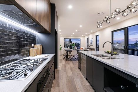 Photo of property in 2 Kauru Lane, Wainui, 0992