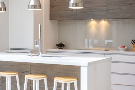 Photo of property in 38 Anaheim Boulevard, Shamrock Park, Auckland, 2016