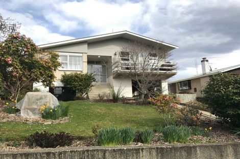 Photo of property in 12 Kinmont Crescent, Kinmont Park, Mosgiel, 9024