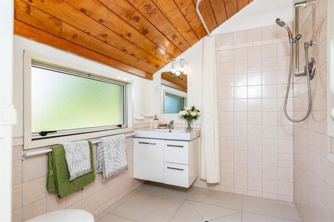 Photo of property in 3 Wairahi Road, Langs Beach, Waipu, 0582