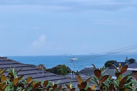 Photo of property in 2a Seaview Road, Milford, Auckland, 0620