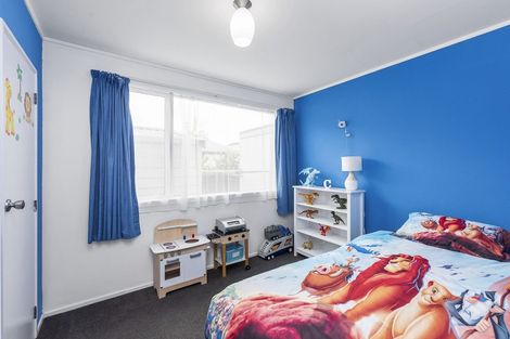 Photo of property in 57 Mazengarb Road, Paraparaumu Beach, Paraparaumu, 5032