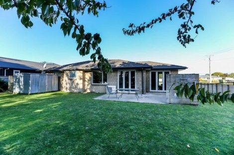 Photo of property in 1 Keene Drive, Bell Block, New Plymouth, 4312