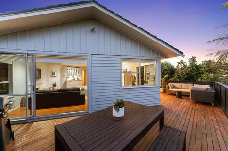 Photo of property in 199 Forrest Hill Road, Forrest Hill, Auckland, 0620