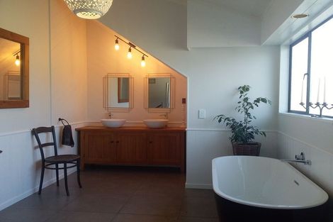 Photo of property in 20 The Glebe, Coastlands, Whakatane, 3120