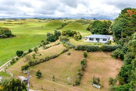 Photo of property in 6388 South Road, Pungarehu, Opunake, 4685