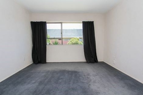 Photo of property in 22 Knightsbridge Place, Dinsdale, Hamilton, 3204