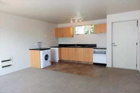 Photo of property in 4/32 Cranmer Square, Christchurch Central, Christchurch, 8013