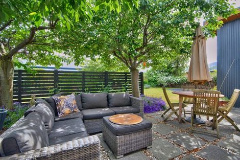 Photo of property in 8 Acheron Place, Lake Hayes, Queenstown, 9304